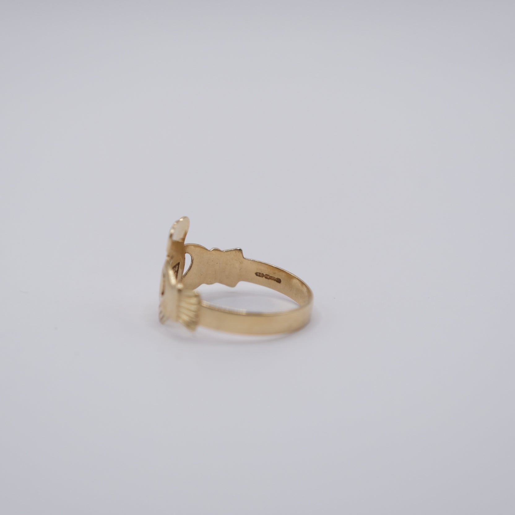 Gold Claddagh