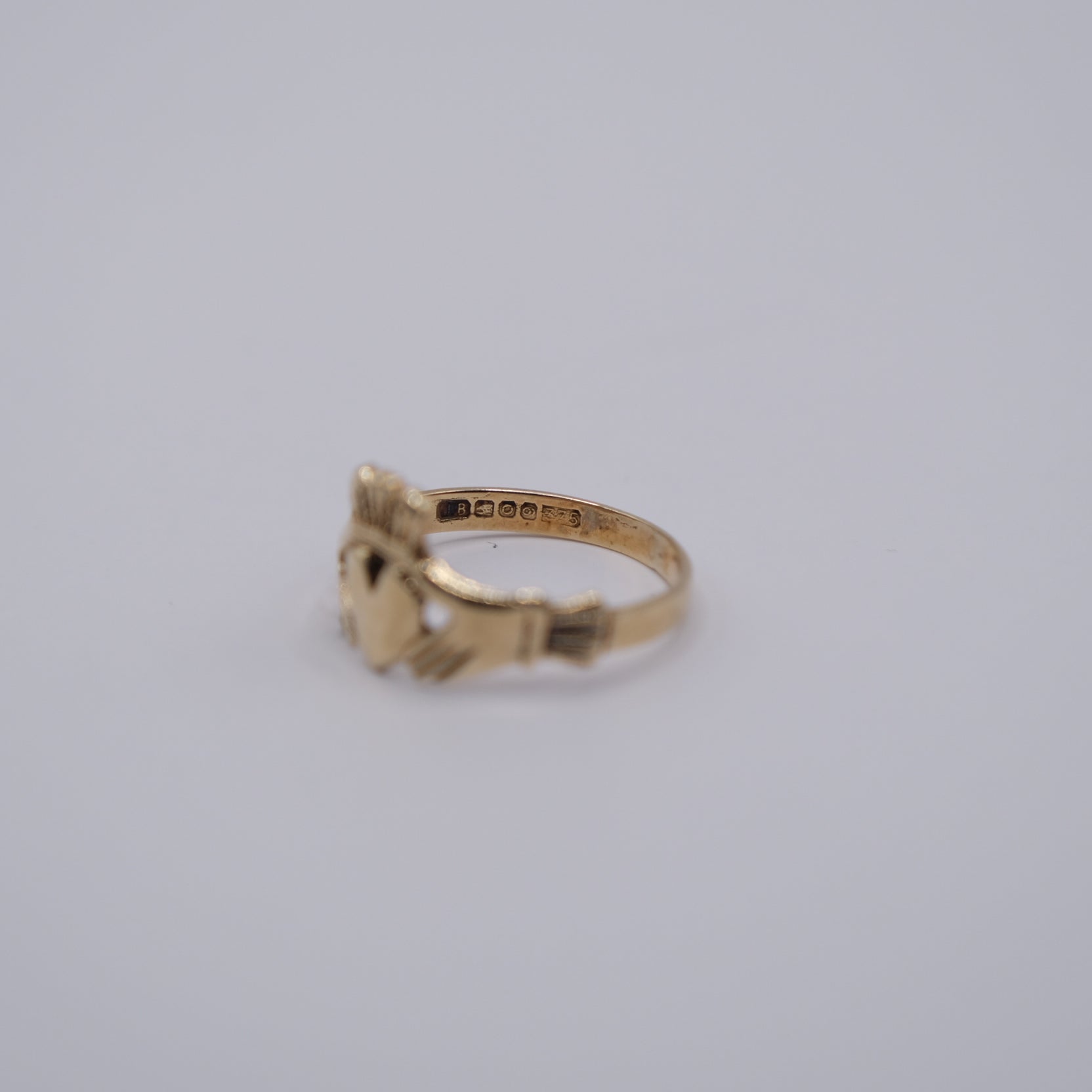 Gold Claddagh